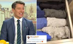 Ben shephard is passionate about people their lives, their stories, their challenges. Gmb Ben Shephard Shows Off His Colour Coordinated Underwear Daily Mail Online
