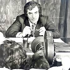 Seria haiducilor continua cu tripticul haiducului saptecai din care primul episod este acest film. Revelionul Cu Toma Caragiu Replicile Absolut Memorabile Despre Epoca De Aur Libertatea