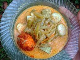 When shopping for fresh produce or meats, be certain to take the time to ensure that the texture, colors, and quality of the food you buy is the best in the batch. 5 Resep Lontong Sayur Enak Mudah Cara Membuatnya