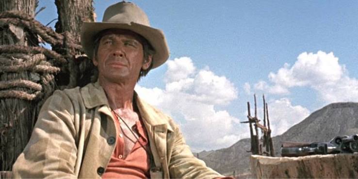 The Henry Fonda and Charles Bronson Western That Gave Us the Genre's Most  Iconic Twist