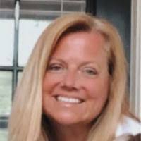 Margie Hooper's Instagram, Twitter & Facebook