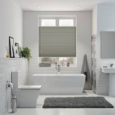 If you're planning a bathroom renovation or designing a bathroom, check out the huge variety of primary bathroom window ideas below. 11 Bathroom Window Treatment Ideas Real Homes Bathroom Blinds Bathroom Windows Bathroom Window Dressing