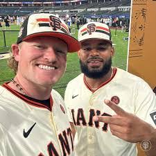 Ethan Tabor's Instagram, Twitter & Facebook