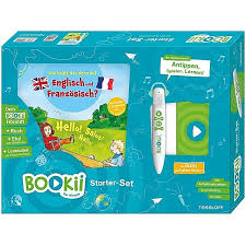 Fakt ist doch wohl, dass keine präposition irgendeine sozusagen natürliche relation zu so etwas abstraktem wie einer sprache besitzt. Bookii Starter Set Wie Heisst Das Denn Auf Englisch Und Franzosisch Weltbild De