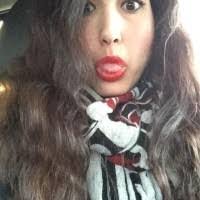 Noemi Gray's Instagram, Twitter & Facebook