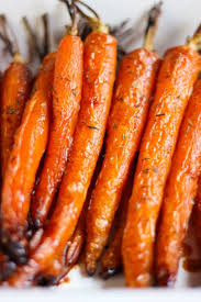 Carottes Roties Au Miel Et Au Thym Elle Mijote Quelque Chose Recette Recettes De Cuisine Cuisine Recette