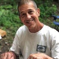 Leigh Almeida's Instagram, Twitter & Facebook