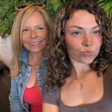 It's with great sadness, my mom passed away this morning. 🥺😭