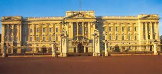 The white drawing room at buckingham palace. Buckingham Palace Stats 775 Rooms These Include 19 State Rooms 52 Royal And Guest Bedrooms 188 Sta Buckingham Palace London Buckingham Palace Interior