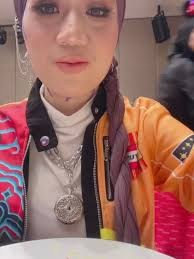 In lurvee when into the Rummii vibes 💜, Such a glam nite to remember, Edgy  Glam style sumpahhhh inlurveeeeee terukkk!, #rumi #kpopdemondhunter  #rumistyle #shafadzly #shafadzlyootd