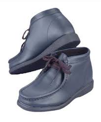 Enter your email below to receive special offers, exclusive discounts and many more! Hush Puppies Bridgeport Leather Chukka Boot Boys Youth Sizes 3 5 7 Hush Puppies 49 99 Boys Shoes Leather Chukka Boots Boys Boots