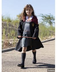 Inspiration & accessoires, um dein hermine granger kostüm einfach selber zu machen. Oni Udarac Drugim Rijecima Hermine Granger Kostum Herbandedi Org