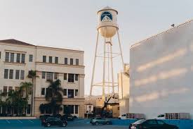 David Ellison Floats Hollywood Exit as States Threaten His Warner Bros. Deal
