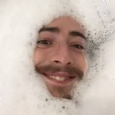 Fraser Simpson (@fraz_simpson)