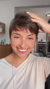 Stylish Short Haircut Inspiration from @tatymachado