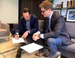 Facebook gives people the power to share and makes the world. Auston Matthews Signing His New Contract With Kyle Dubas Leafs