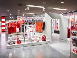 Leider ist die kamera ausgegangen. Referenzobjekt Fanshop 1 Fc Koln Wineo