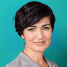 Julie Beltz's Instagram, Twitter & Facebook