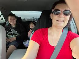 Single mom with 2 kids looking for playdates