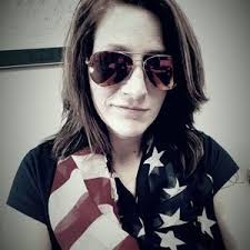 Mindy Green (@mindle33)