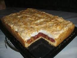 Stachelbeerkuchen Mit Mandelbaiser Rezept Rezept Stachelbeerkuchen Kuchen Rezepte Einfach Kuchen