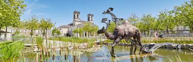 #regardspartages #larochesuryon #lrsy #vendee www.larochesuryon.fr. Vacances Sejours Week Ends Et Sorties A La Roche Sur Yon