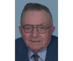 Dennis Schmalz's Instagram, Twitter & Facebook