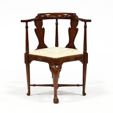 Shop queen anne corner chairs at 1stdibs, a leading source of queen anne and other authentic period furniture. Queen Anne Style Bicentennial Corner Chair Lot 729 19th Annual Memorial Day Auctionmay 28 2018 9 00am