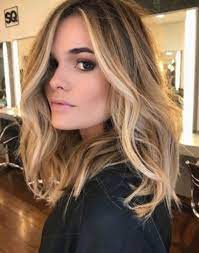 Hairstyles Women Over 50 Shoulder Length Haircut Waves Hairstyle Balayage Hair Hair Color Light Brown Blonde Hair Color