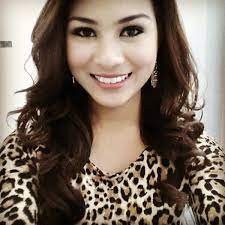 Curigakan dia cu ri curigakan curigakan dia chorus: Biodata Risteena Munim Pelakon Playboy Itu Suami Aku Hajarshikin Com