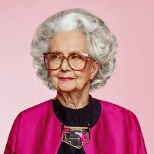 Personen: 100-Jährige wirbt für Harvey Nichols