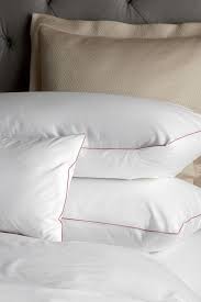 Linen Care Tips From Expert Anita Jabbour Matouk Luxury Linens Luxury Linen Matouk Bed Pillows
