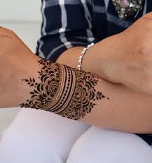 75 Latest Bracelet Style Mehndi Designs For 2020 In 2020 Henna Tattoo Designs Finger Henna Designs Henna Tattoo Hand
