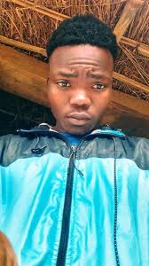 How to begin a sentence with both when describing missing uniform and shoes?