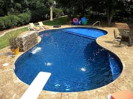 Fiberglass pools offer the least amount of maintenance. 19 Swimming Pool Ideas For A Small Backyard Homesthetics Inspiring Ideas For Your Home