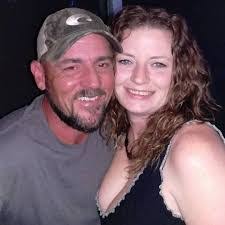 Kelli Welsh's Instagram, Twitter & Facebook