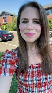 Everyone always asks why I moved back to Darien. One of the top reasons is  our incredible public schools! If you aren’t familiar, we have five  elementary schools, one middle, and one high school. I ...