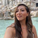 Anabel Robledo's Instagram, Twitter & Facebook