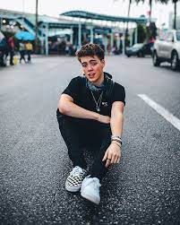 Zach Herron Family In Deatil Mother Father Brother Sister Familytron