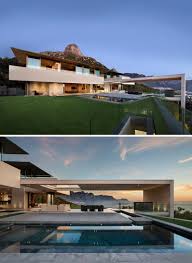 This Home In Cape Town Has 360 Degree Mountain And Sea Views Modern Architecture House Architecture Modern House Exterior