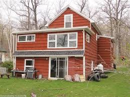 1039 Tasker Rd Augusta Me 04330 Zillow Vacation Home Zillow Lake House