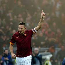 His birthday, what he did before fame, his family life, fun trivia facts, popularity rankings, and more. Italien Francesco Totti Erhalt Funf Stimmen Bei Prasidentenwahl Der Spiegel