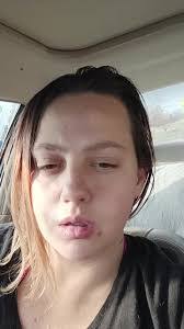 Melanie Cross's Instagram, Twitter & Facebook