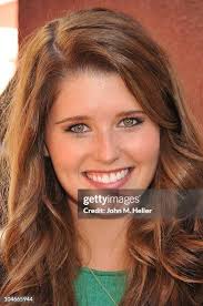 Diane Leslie talks with the Governor of the State of California... News  Photo