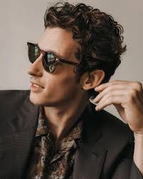 Callum Turner photographed by Raul Romo for The Laterals 2018 :  r/CallumTurner