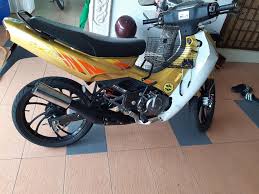 Tak pasti untuk apa tapi memang genius mekanik ni. Suzuki Rgv Leg Shield White Board With Main Switch Cover Lazada