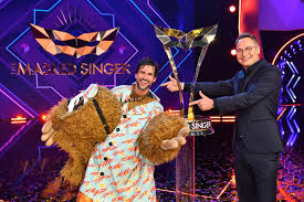 Masked dancer sloth semifinal performance makes him the one to beat! The Sloth Wins The Masked Singer Finale At Mmc Studios Mmc