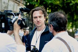 An updated program was presented in august 2020, setting a bold example of the power of the arts and playing tribute to the founding idea. Lena Kern Photography Schauspieler