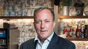 What are the current pub food trends?