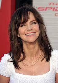 Which Post 50 Actors Were Nominated For Oscars Sally Field Hairstyles Model Hair Shoulder Length Hair